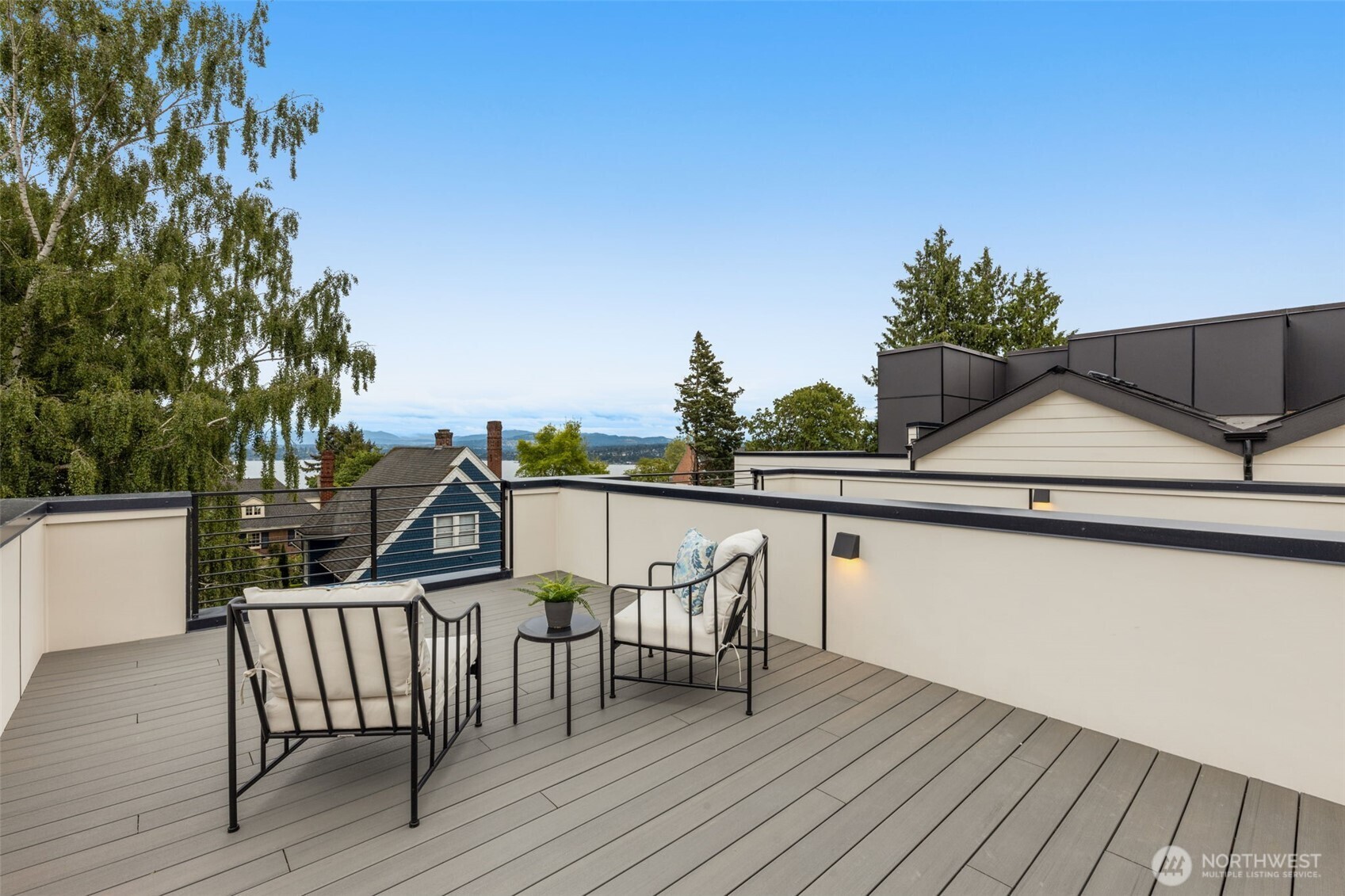1110 C 34th Avenue , Seattle, WA 98122