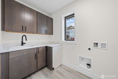 16050 SE 44th Court , Bellevue, WA 98006 - Photo 19
