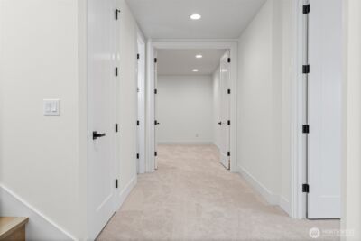 16050 SE 44th Court , Bellevue, WA 98006 - Photo 21