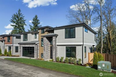 16050 SE 44th Court , Bellevue, WA 98006 - Photo 3