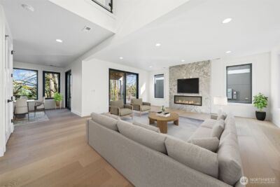 16050 SE 44th Court , Bellevue, WA 98006 - Photo 4