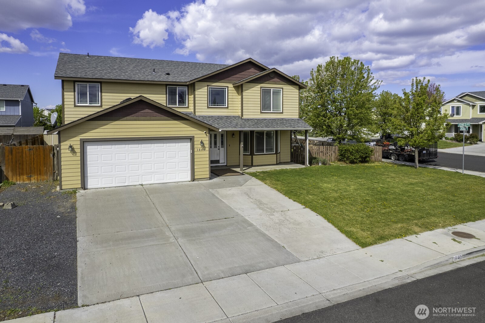 1840 S Jason Court , Moses Lake, WA 98837