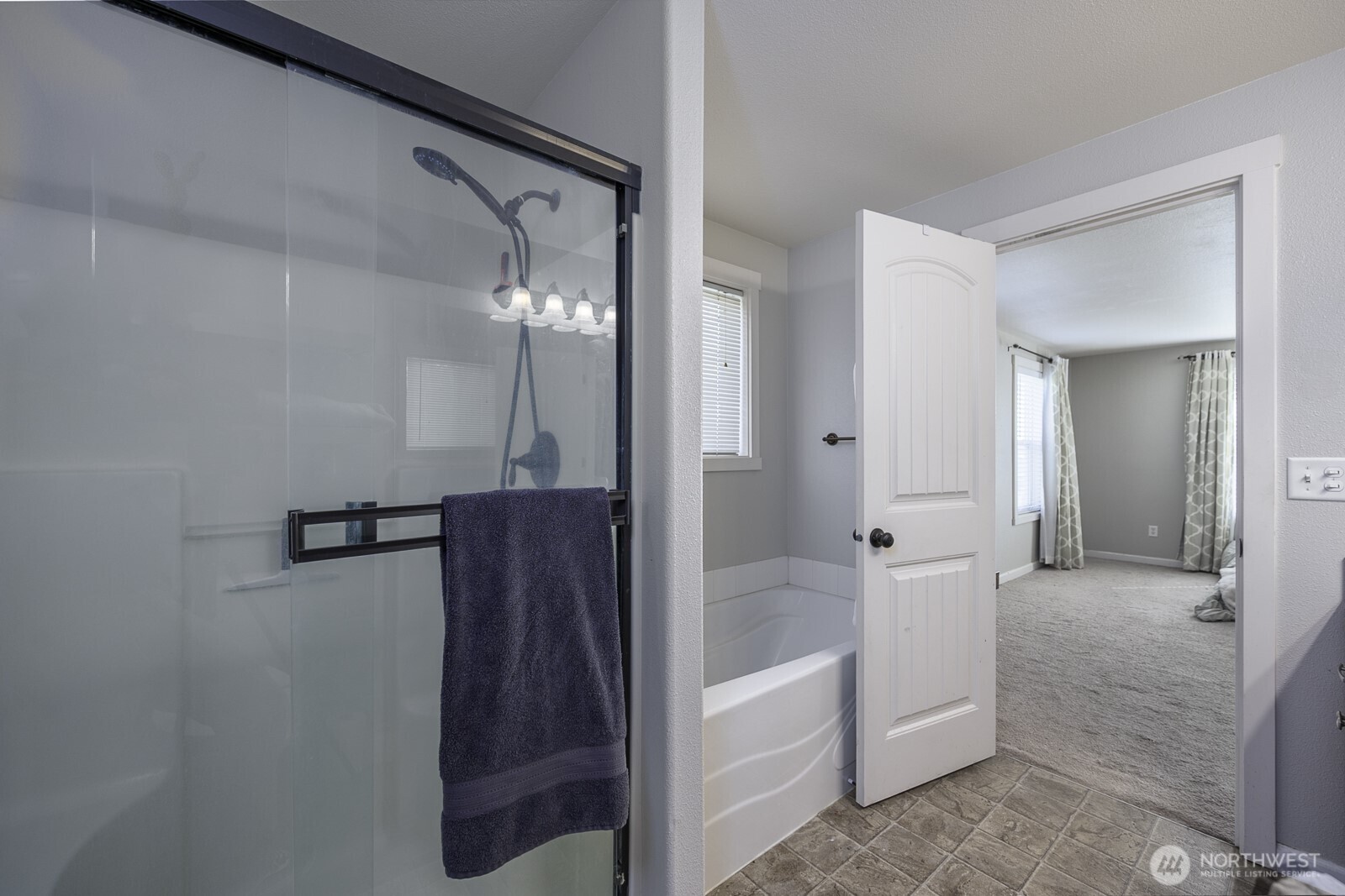 1840 S Jason Court , Moses Lake, WA 98837