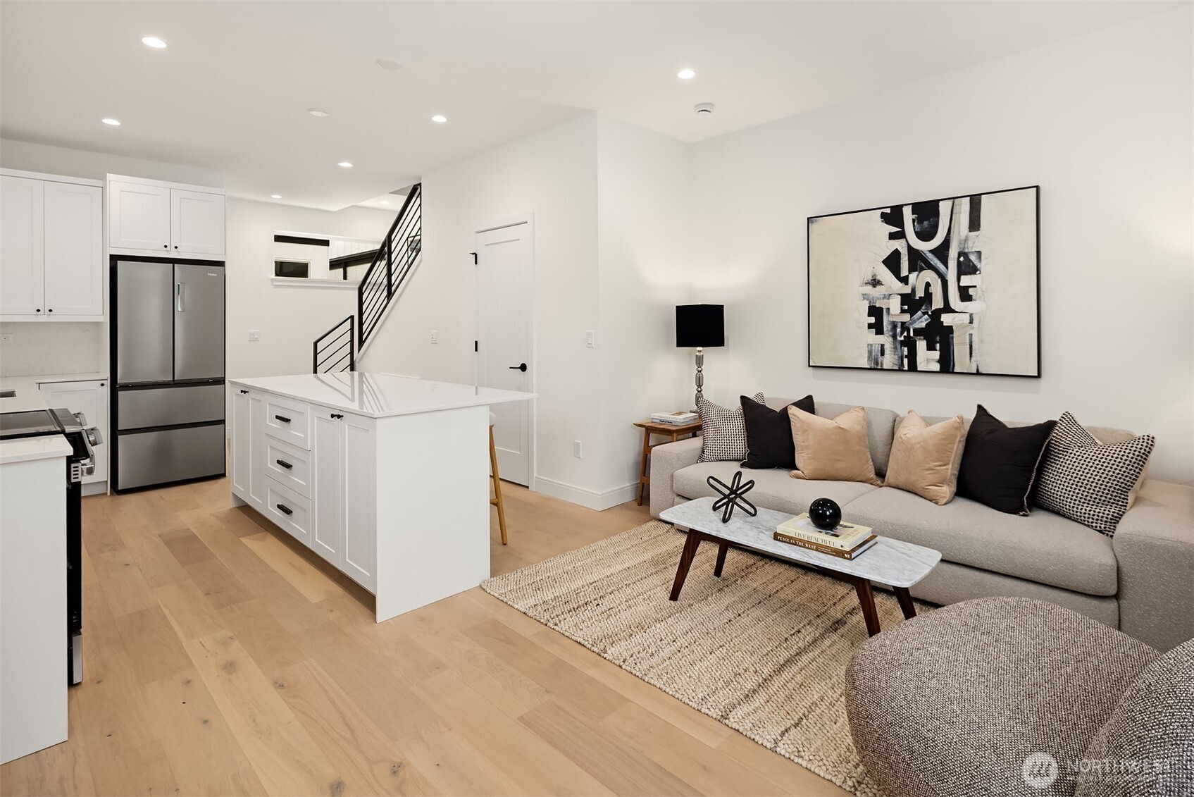 9006 5th Avenue S, Seattle, WA 98108