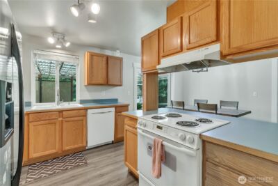9407 202nd Avenue E, Bonney Lake, WA 98391 - Photo 14
