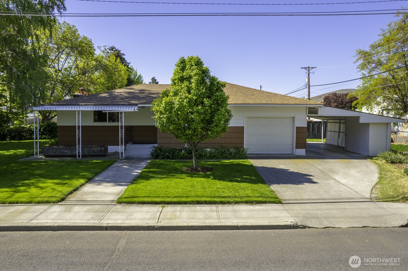 257 D Street NW, Ephrata, WA 98823