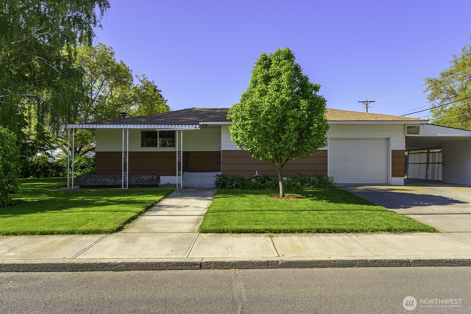 257 D Street NW, Ephrata, WA 98823