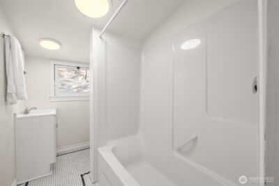 233 W Third Street , Port Angeles, WA 98362 - Photo 20
