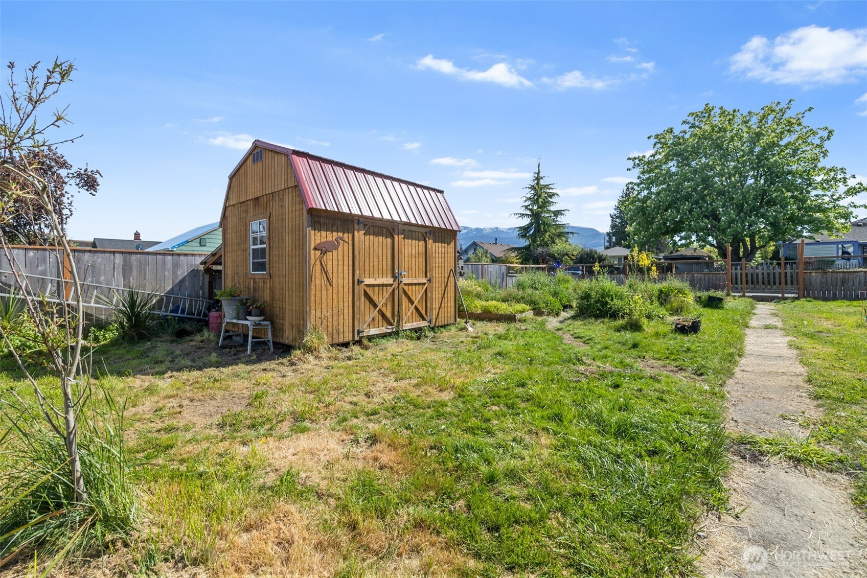 233 W Third Street , Port Angeles, WA 98362
