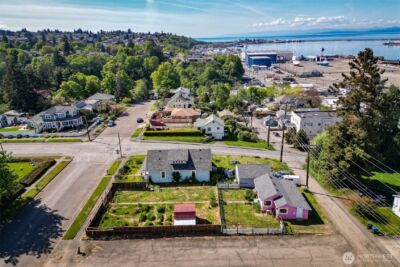 233 W Third Street , Port Angeles, WA 98362 - Photo 29