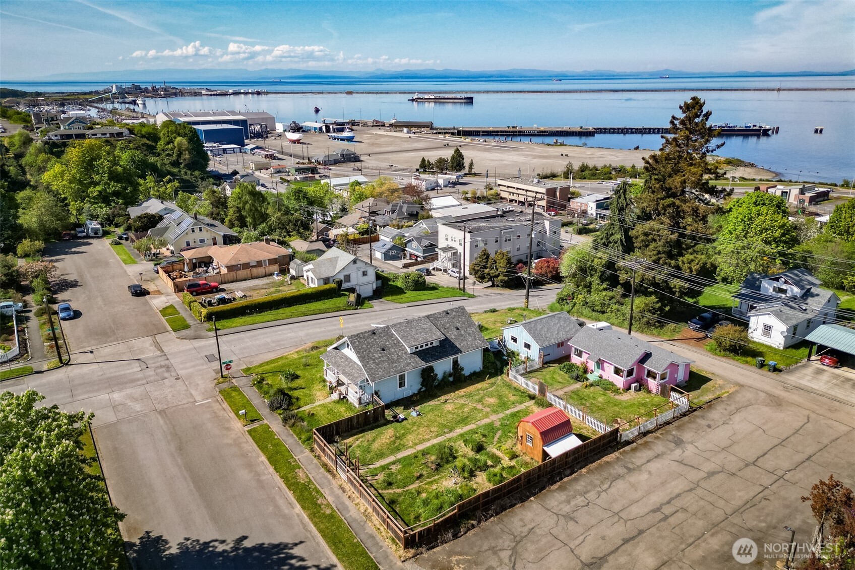 233 W Third Street , Port Angeles, WA 98362