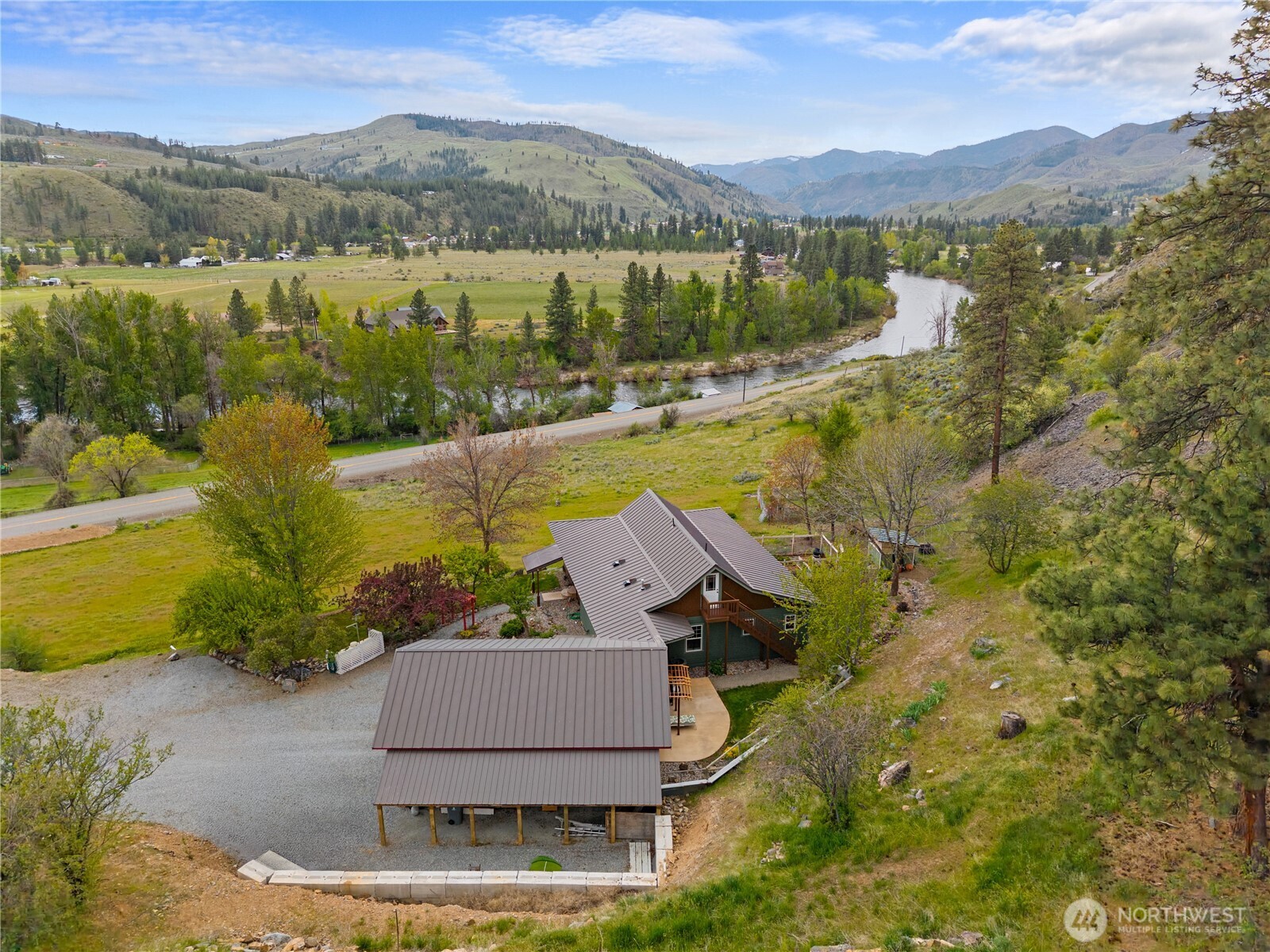 183 Twisp Carlton Road , Carlton, WA 98814