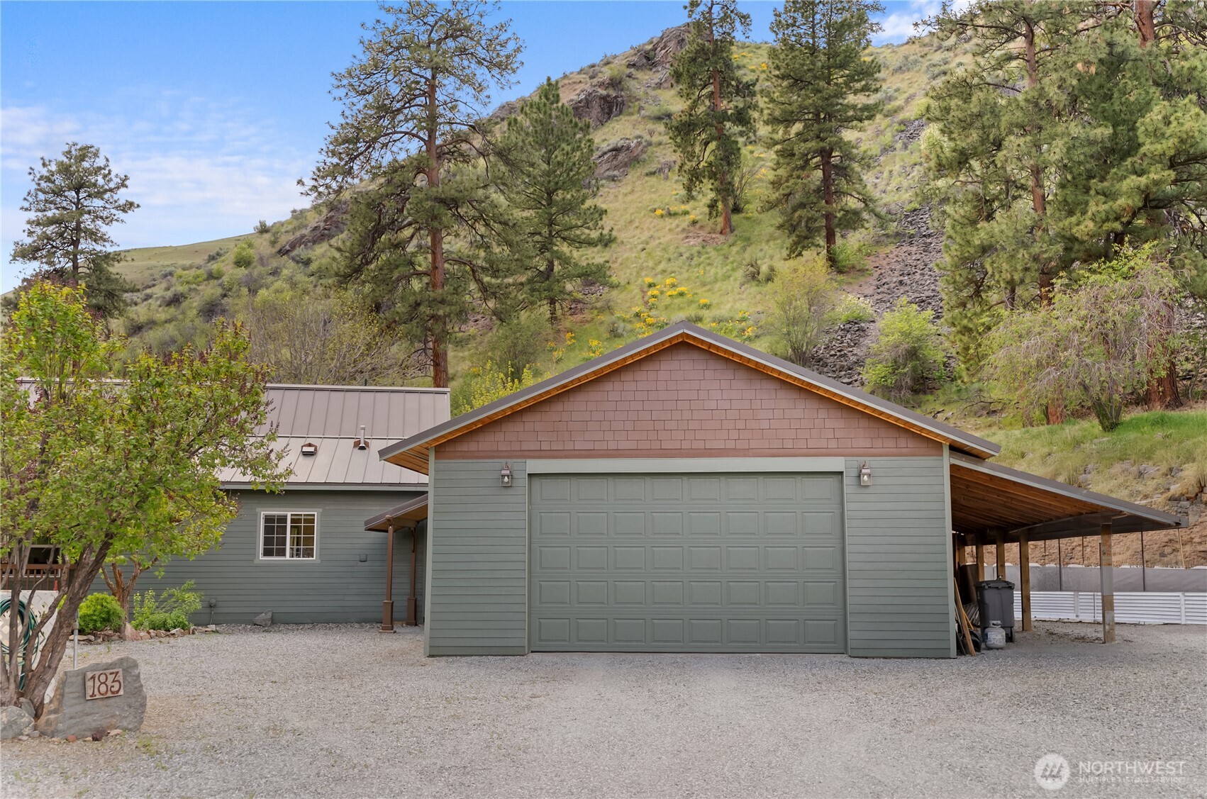 183 Twisp Carlton Road , Carlton, WA 98814