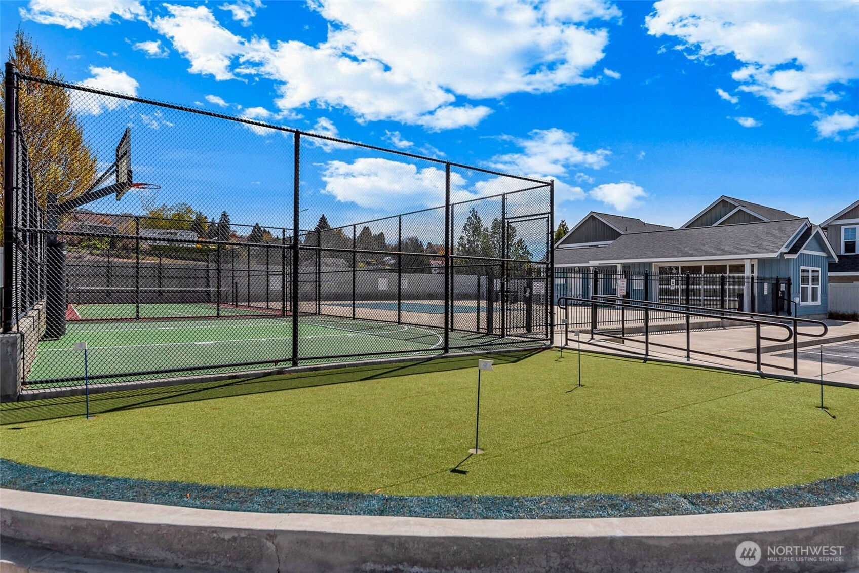 2452 NW Columbia Avenue #44, East Wenatchee, WA 98802