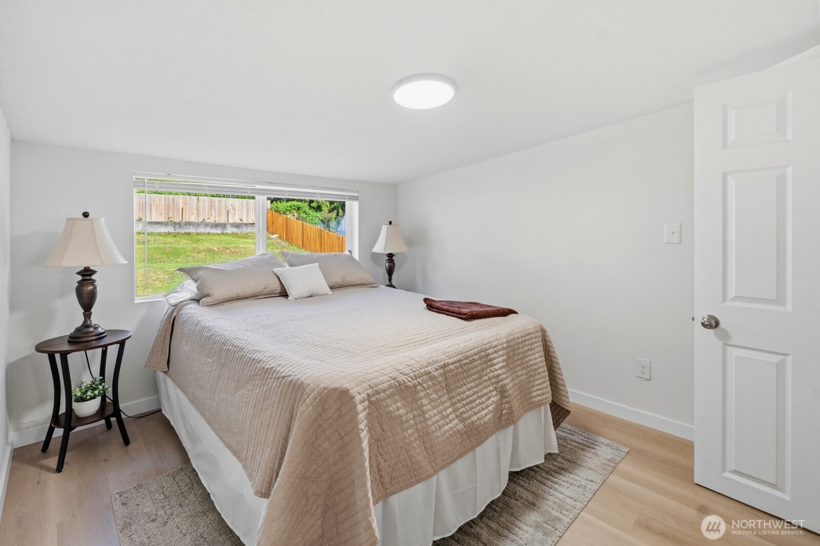 1551 N Callow Avenue , Bremerton, WA 98312
