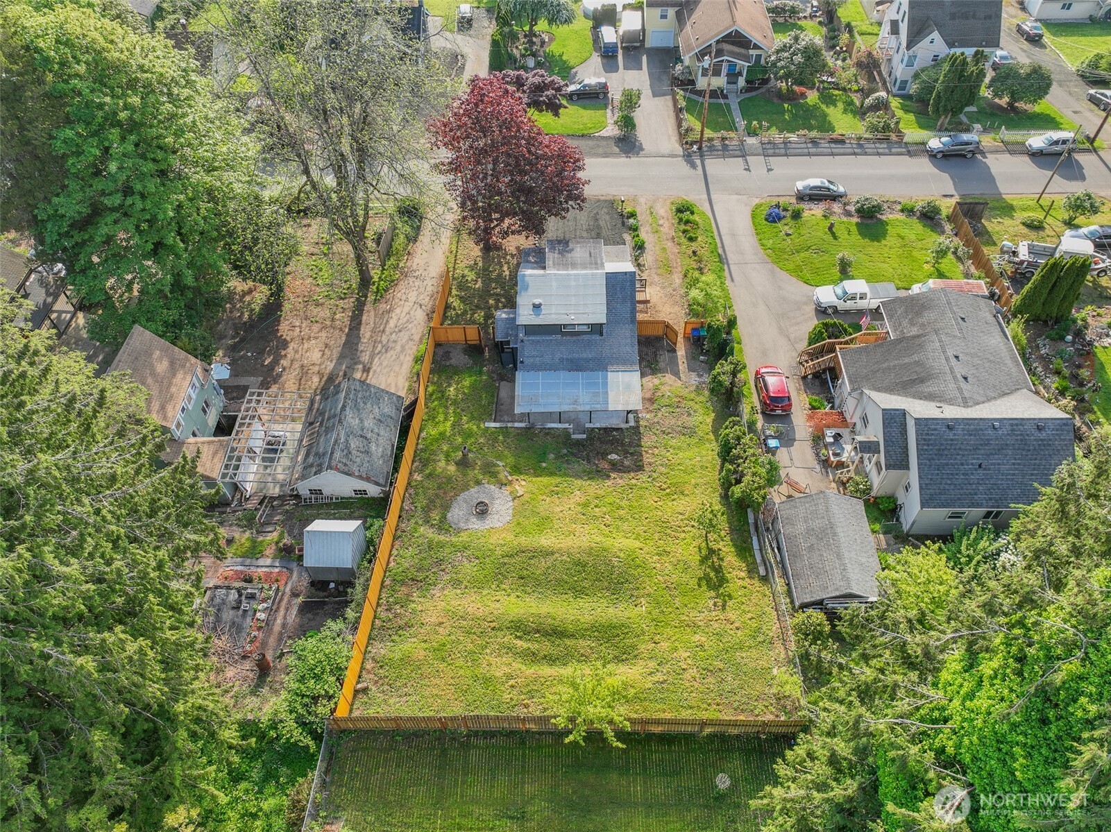 1551 N Callow Avenue , Bremerton, WA 98312
