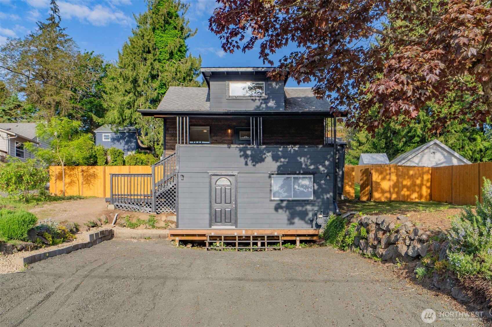 1551 N Callow Avenue , Bremerton, WA 98312