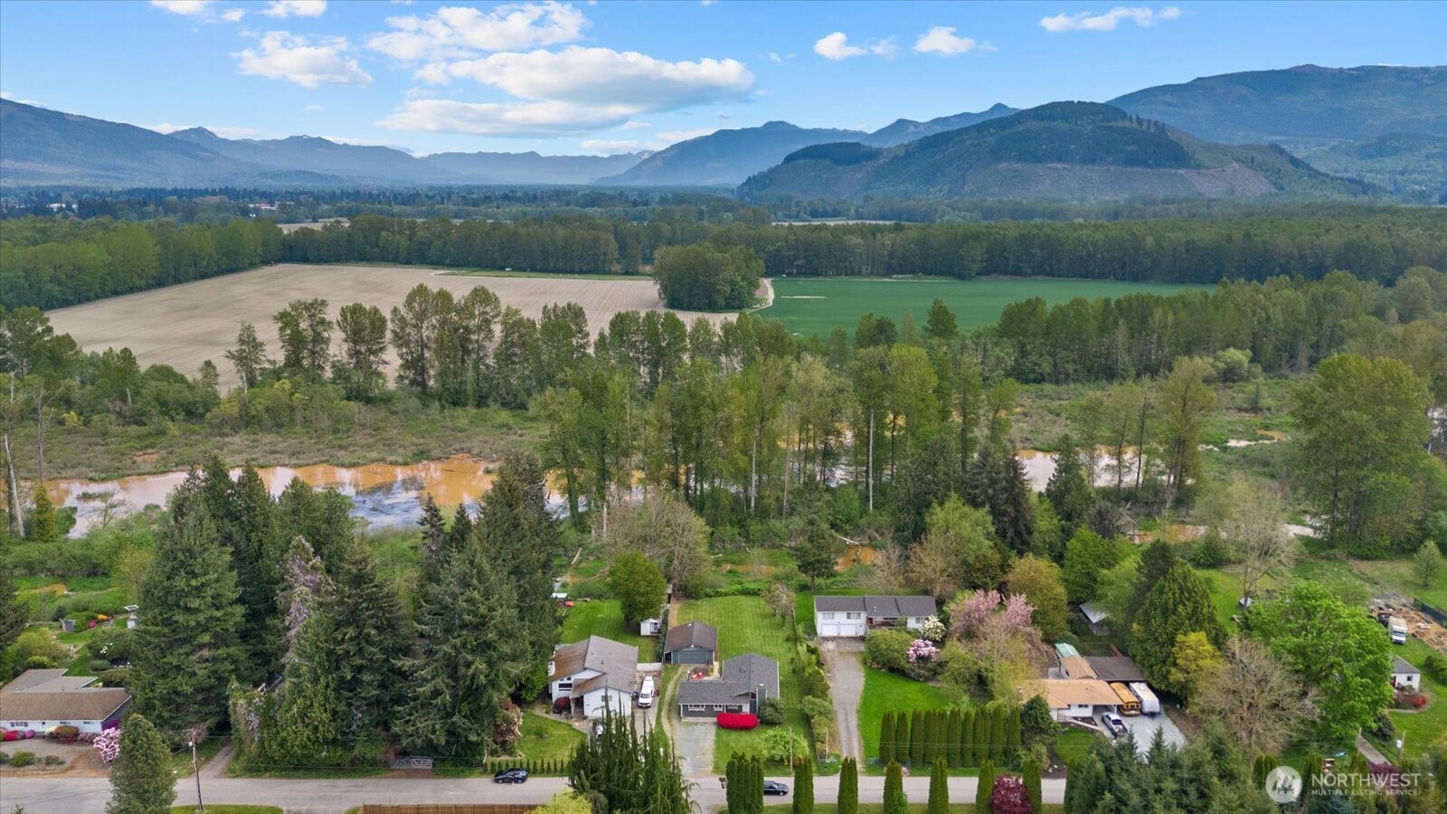 10803 Sterling Road , Sedro Woolley, WA 98284