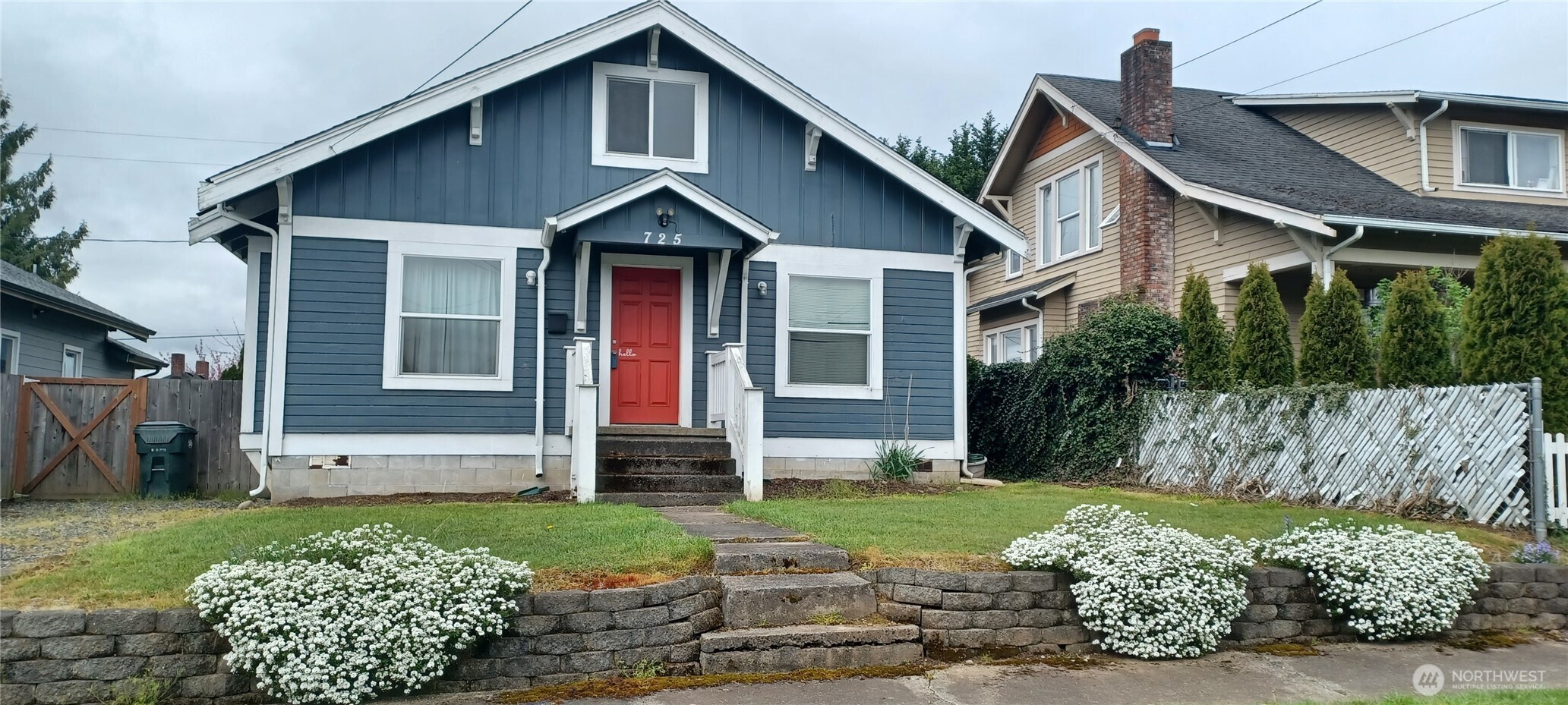 725 NW New York Avenue , Chehalis, WA 98532