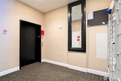 621 5th AVE N #103, Seattle, WA 98109 - Photo 25
