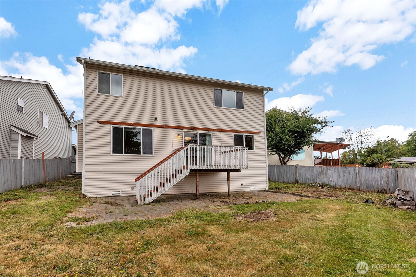 728 95th Court SE, Everett, WA 98208-3737