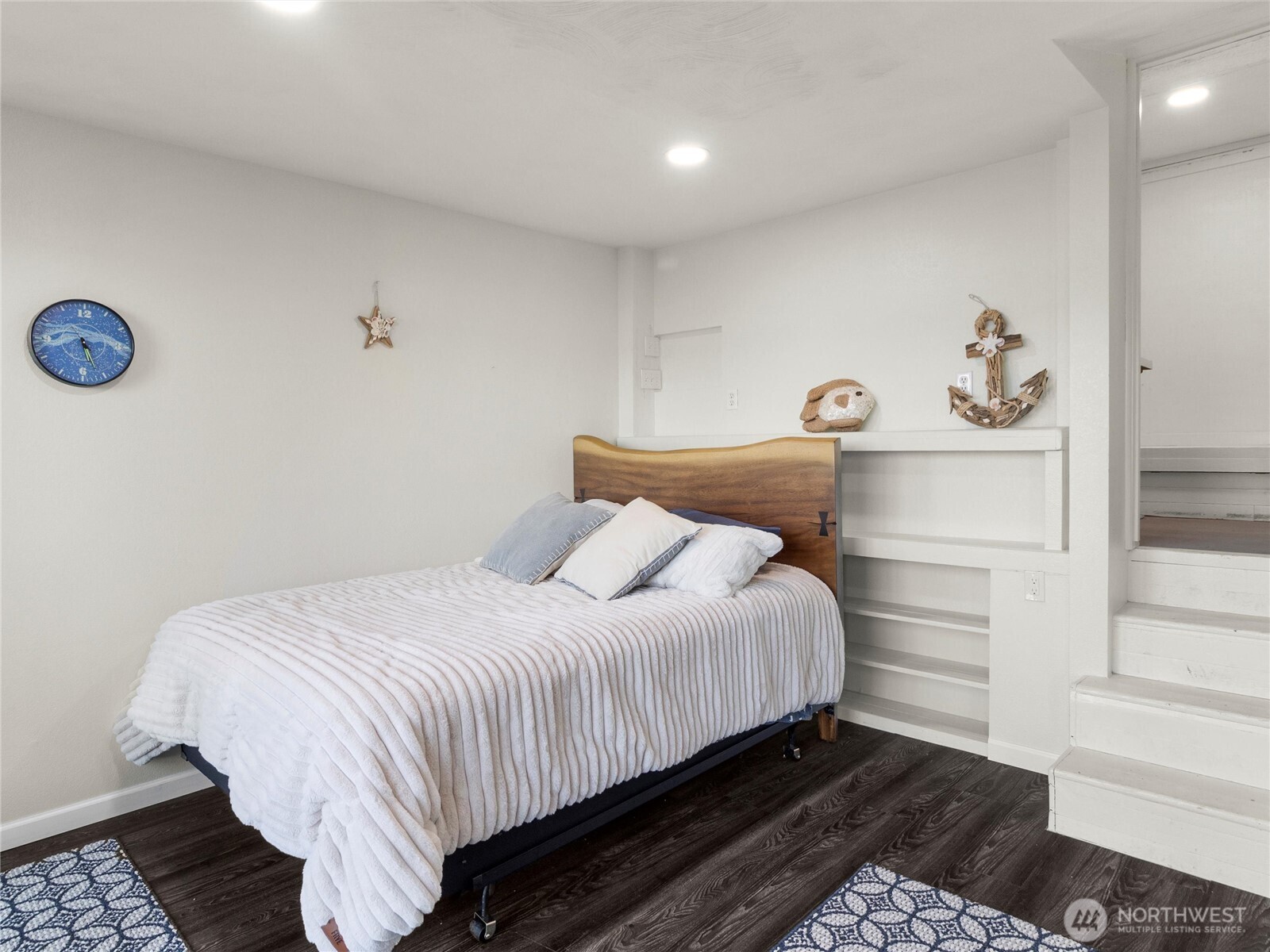 170 E Camus Drive , Shelton, WA 98584