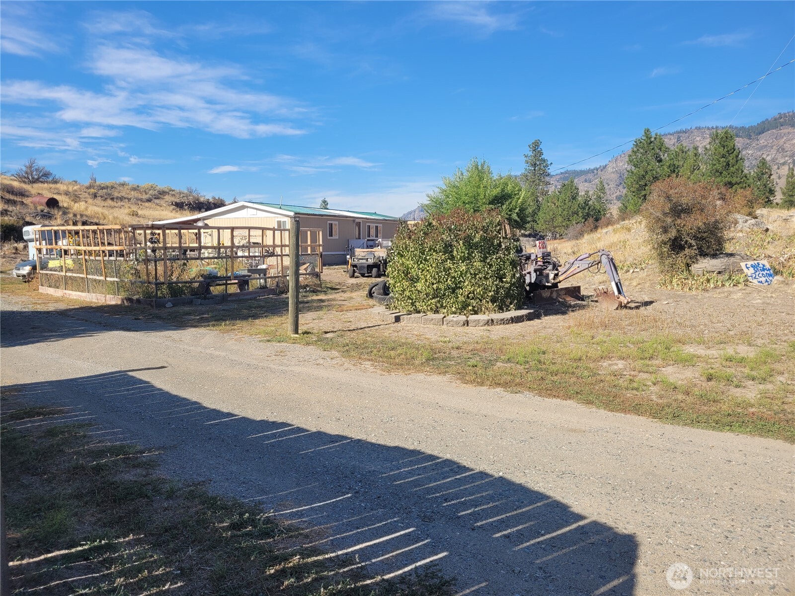 20 Round Up Road , Oroville, WA 98844