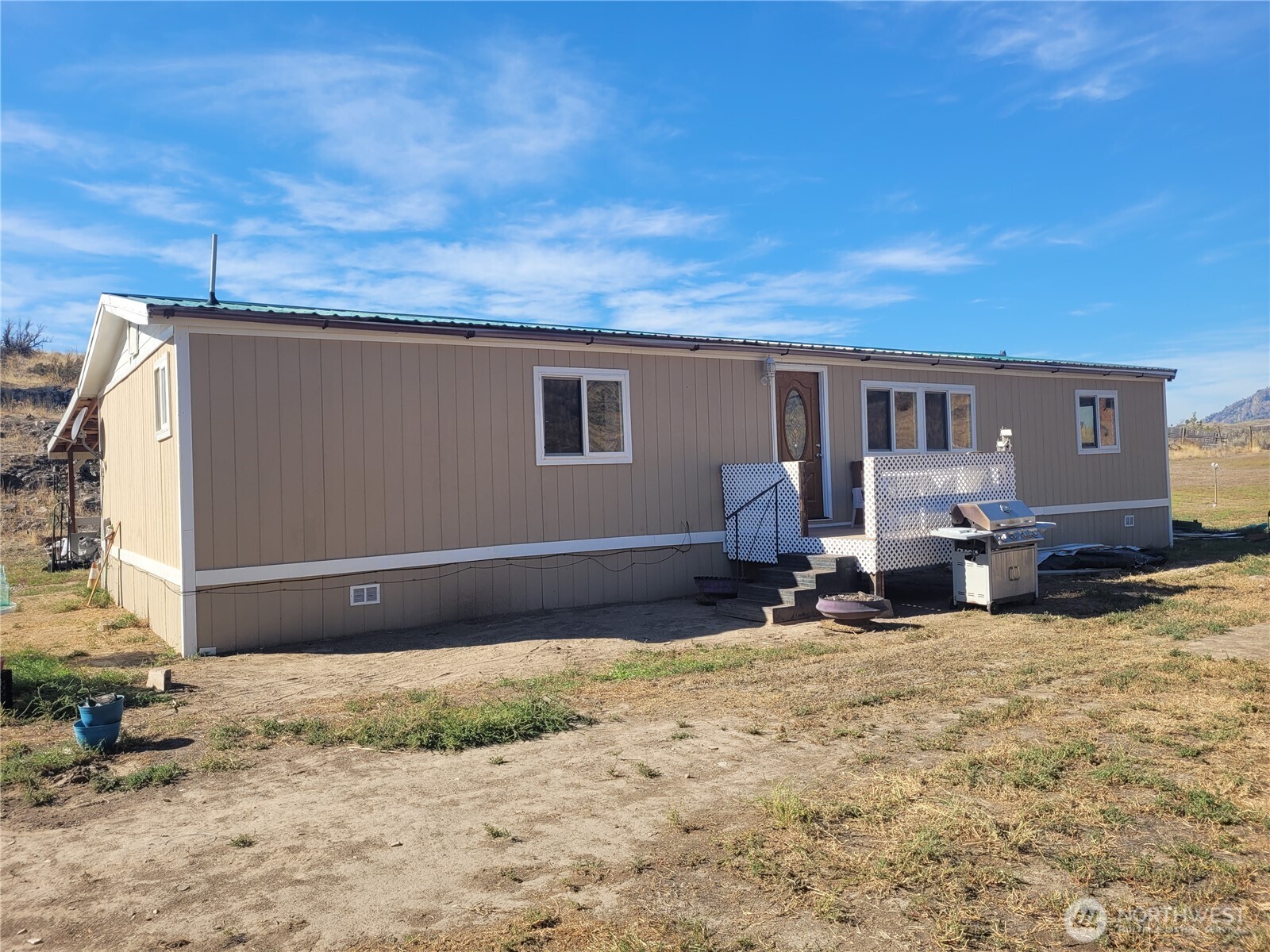 20 Round Up Road , Oroville, WA 98844