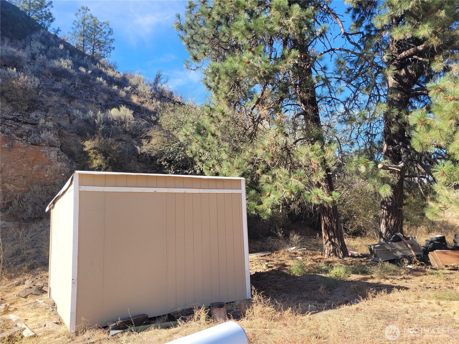 20 Round Up Road , Oroville, WA 98844