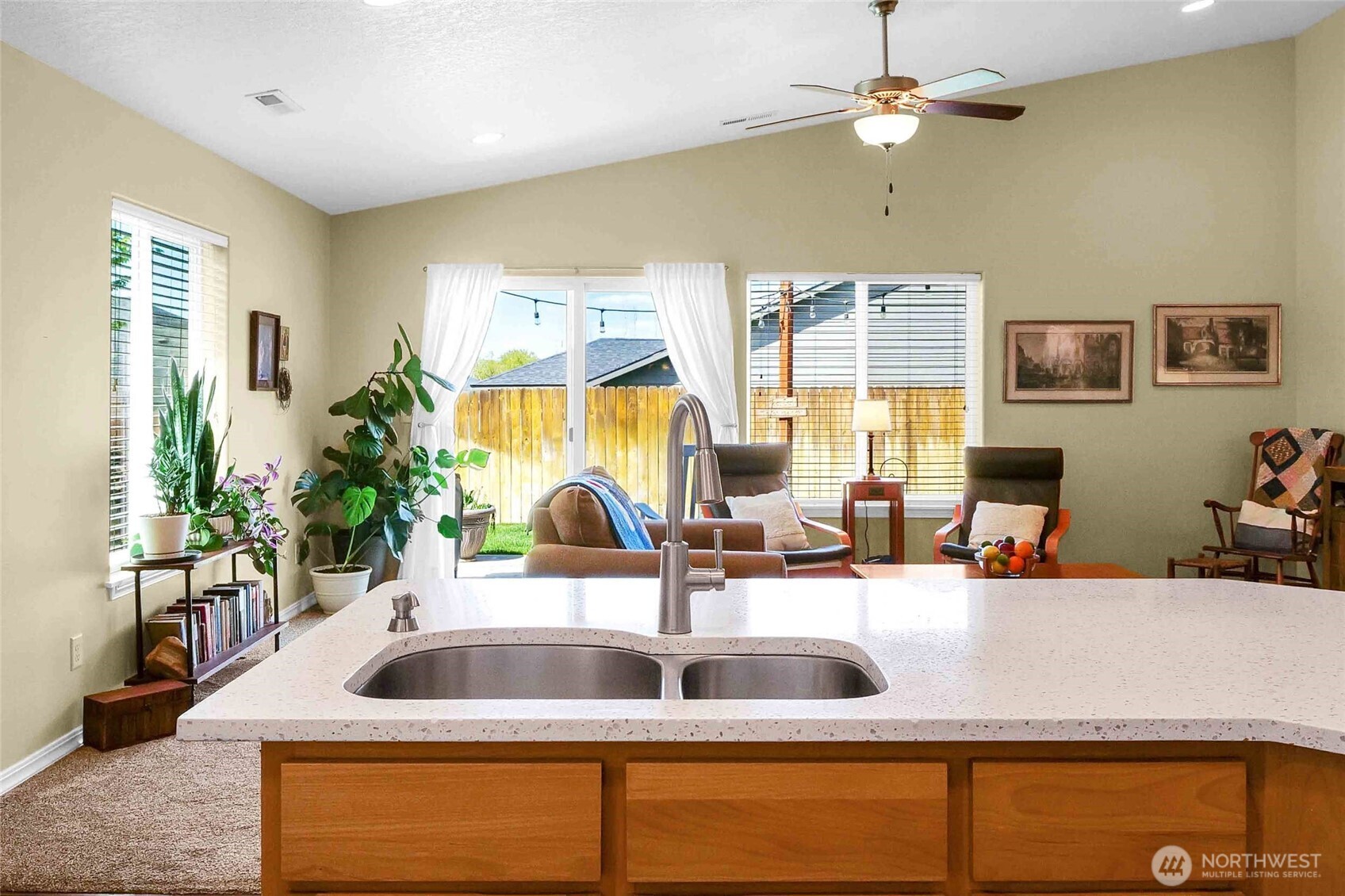 811 7th Avenue NE, Ephrata, WA 98823