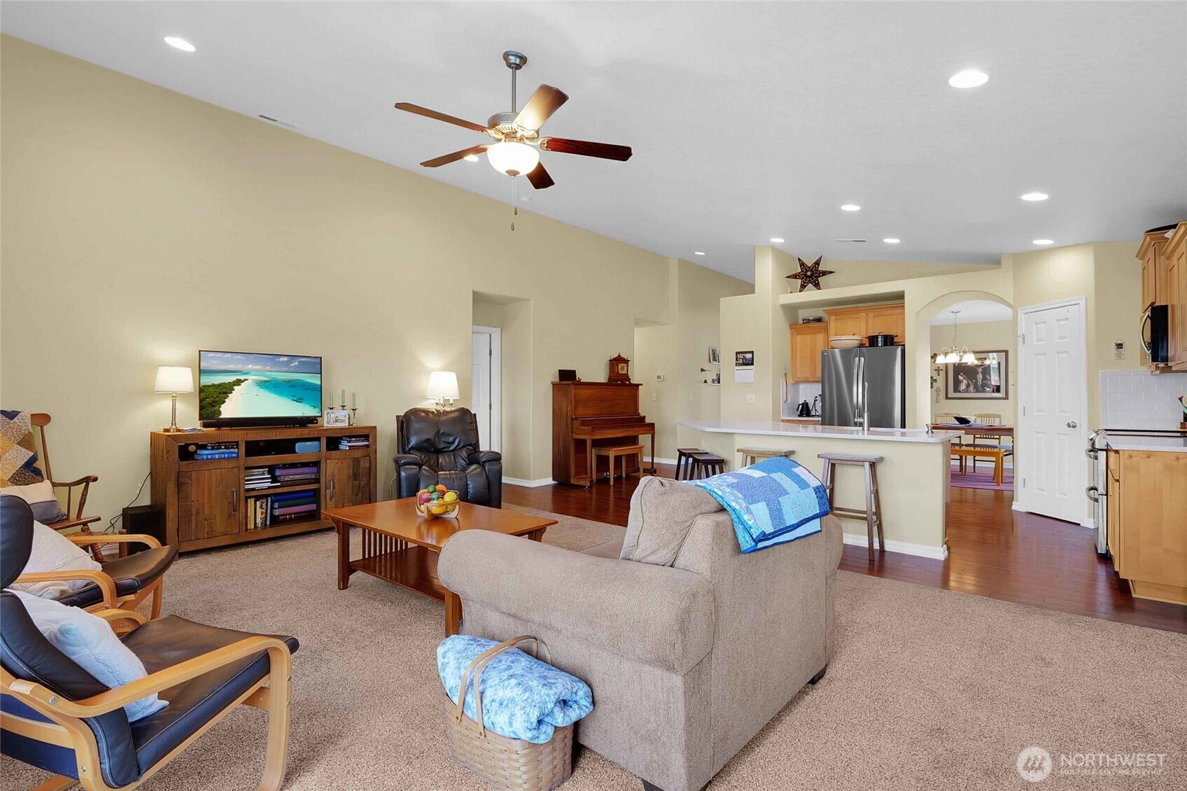 811 7th Avenue NE, Ephrata, WA 98823