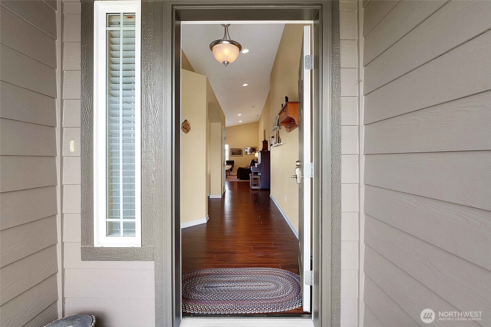 811 7th Avenue NE, Ephrata, WA 98823