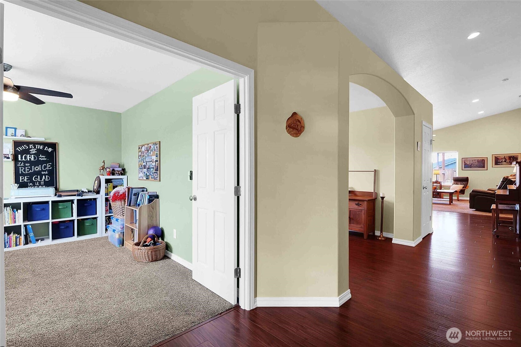 811 7th Avenue NE, Ephrata, WA 98823