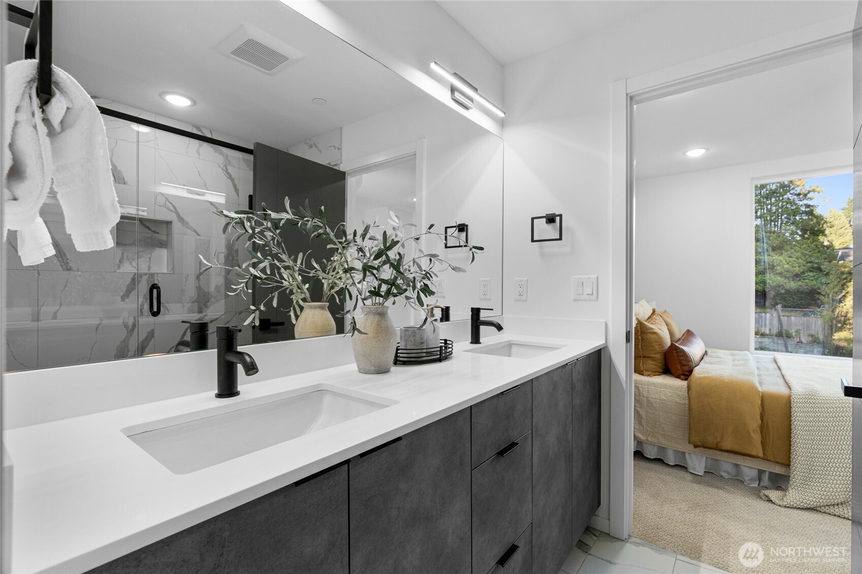 3500 NE 125th Street #D, Seattle, WA 98125