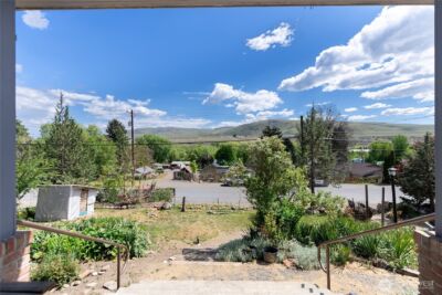 633 N 3rd Avenue , Okanogan, WA 98840 - Photo 13