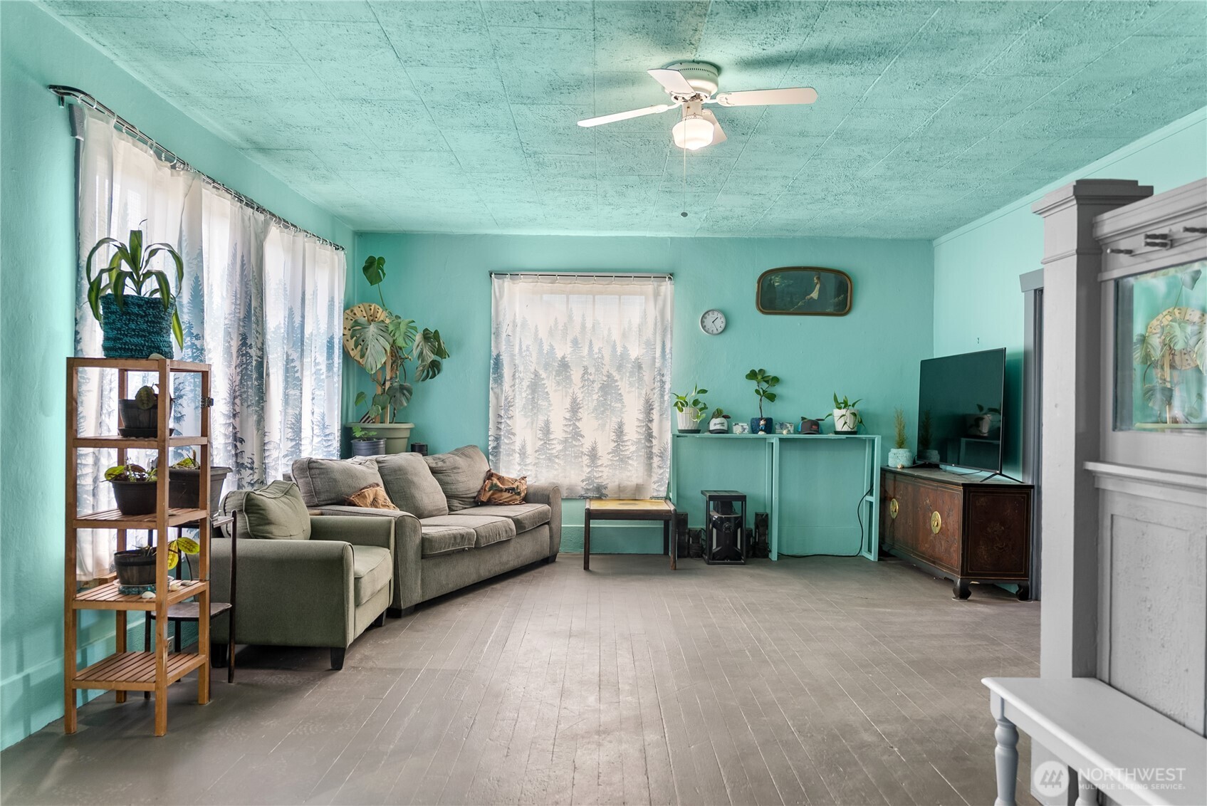 633 N 3rd Avenue , Okanogan, WA 98840