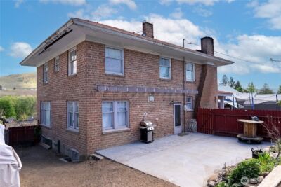 633 N 3rd Avenue , Okanogan, WA 98840 - Photo 8