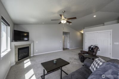1012 8th Avenue NE, Ephrata, WA 98823 - Photo 12