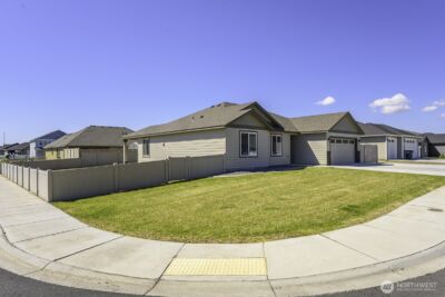 1012 8th Avenue NE, Ephrata, WA 98823 - Photo 4