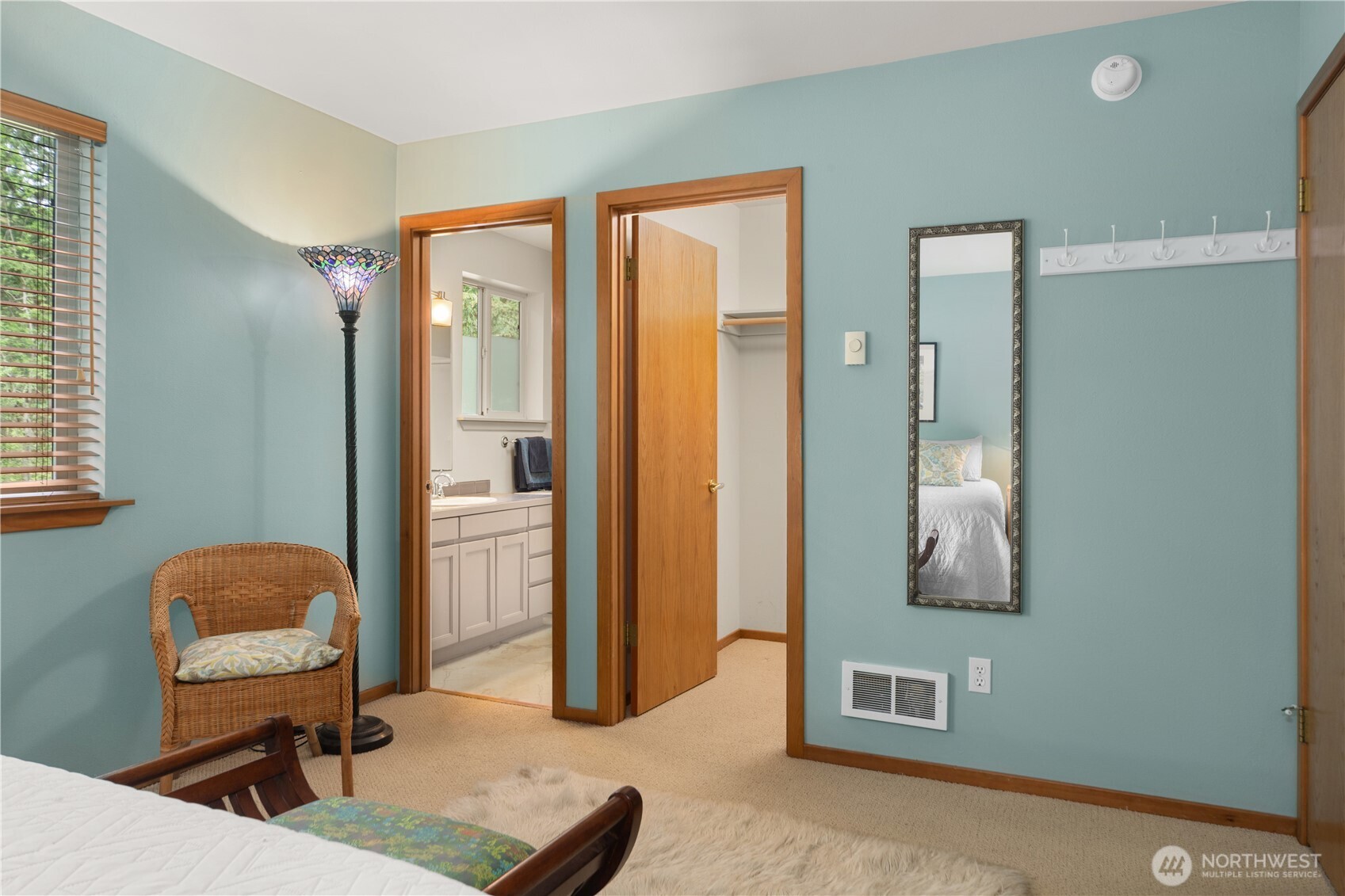 4931 Magnolia Street , Port Townsend, WA 98368