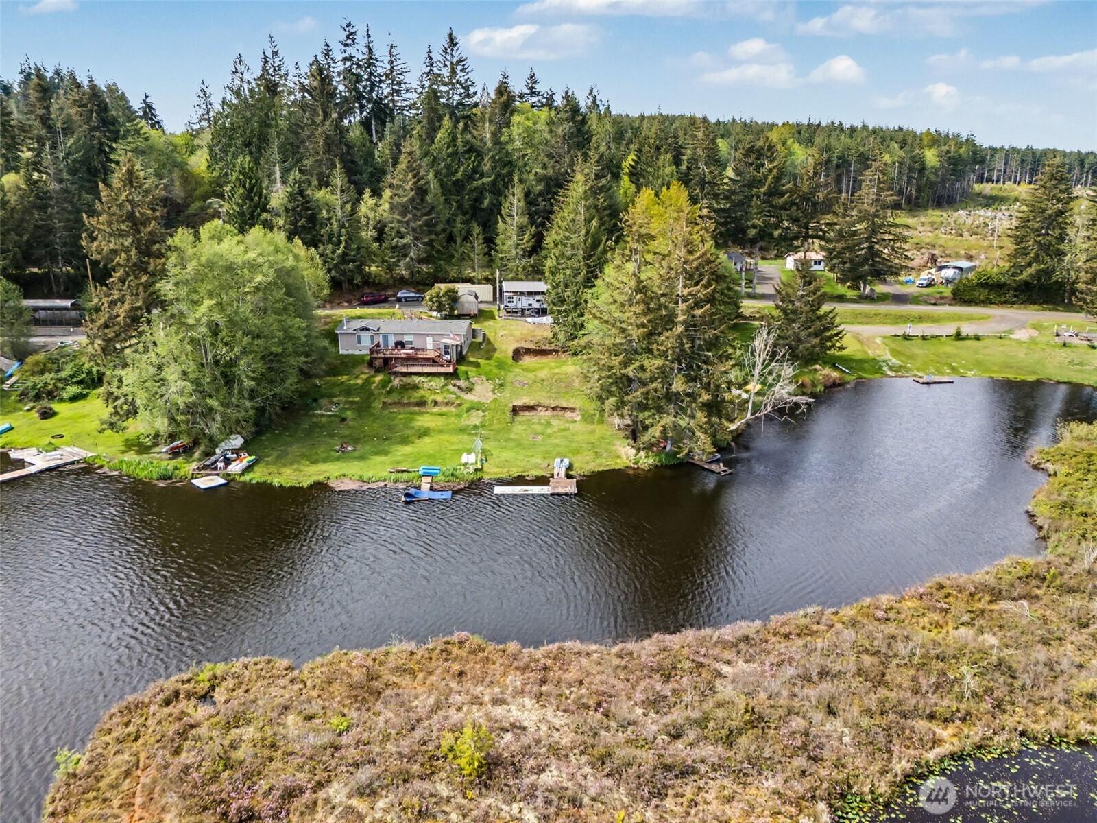 1670 W Star Lake Drive , Elma, WA 98541
