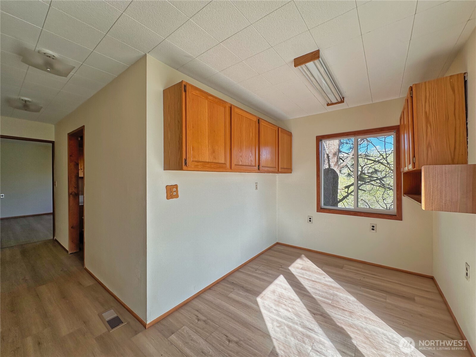 284 Monse Bridge Road , Brewster, WA 98812