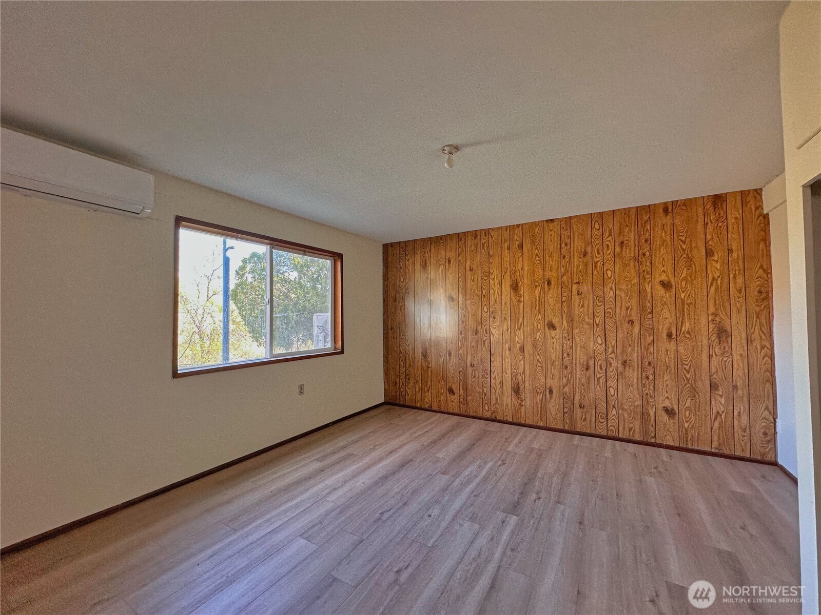 284 Monse Bridge Road , Brewster, WA 98812