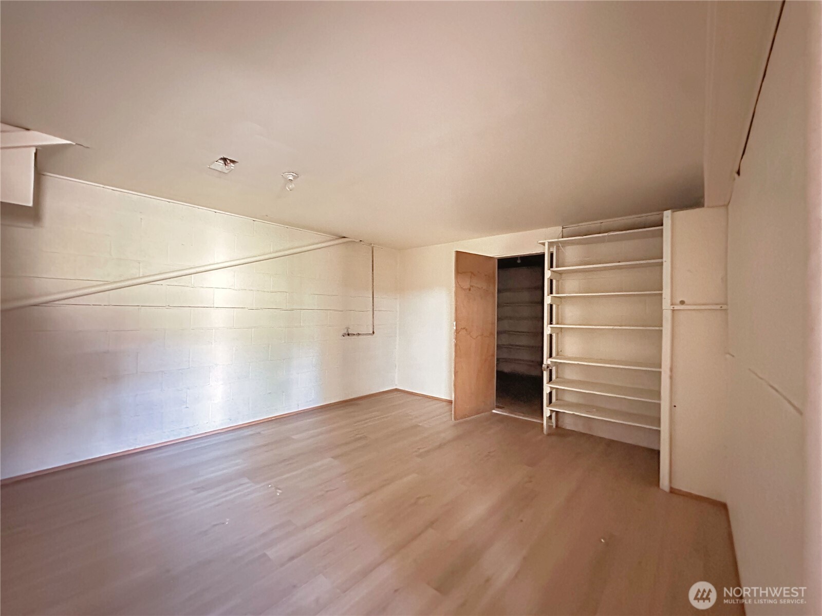 284 Monse Bridge Road , Brewster, WA 98812