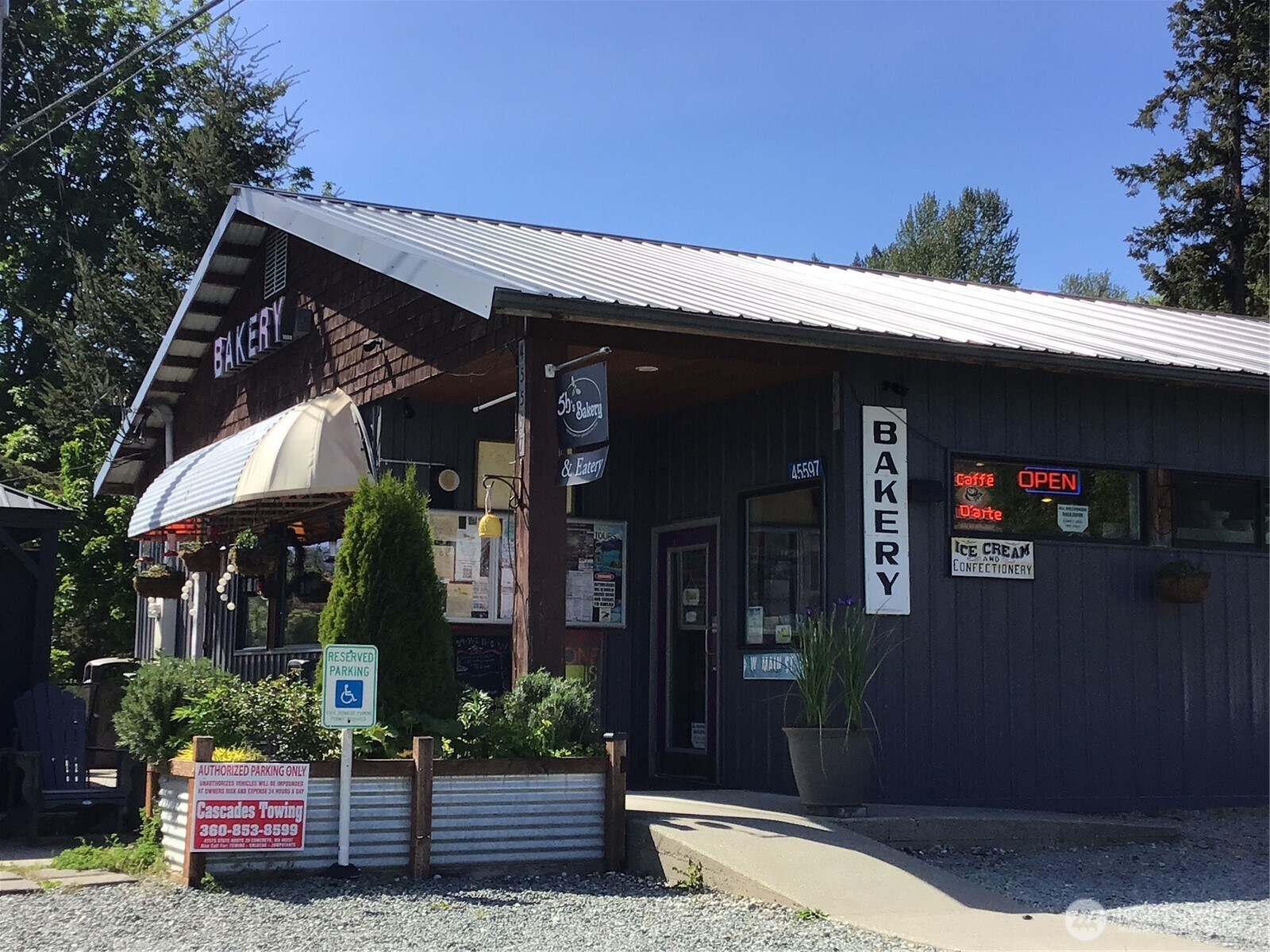 7279 B Avenue , Concrete, WA 98237
