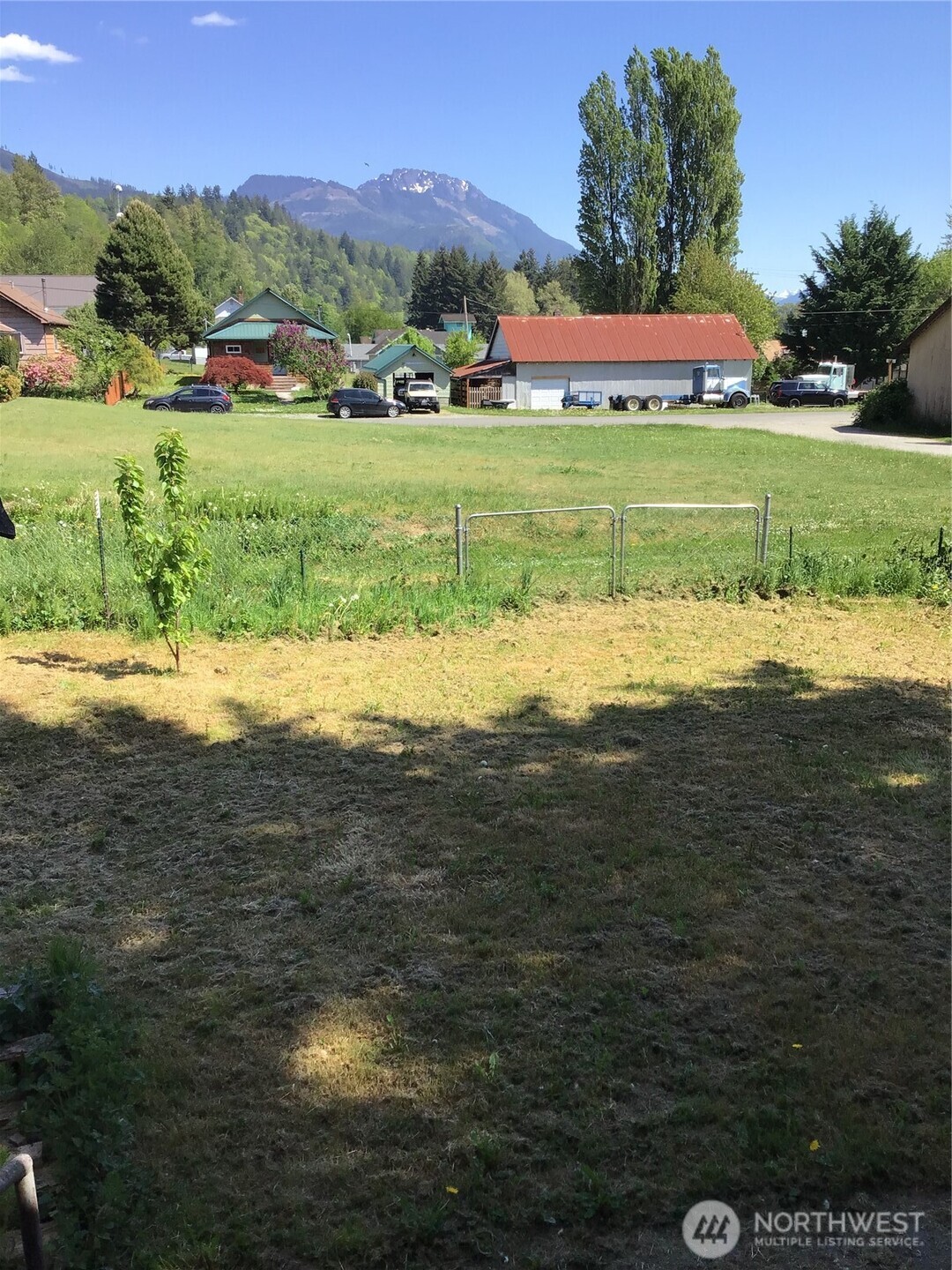 7279 B Avenue , Concrete, WA 98237
