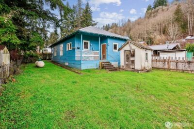 7279 B Avenue , Concrete, WA 98237 - Photo 9