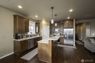 702 K St NE , Quincy, WA 98848 - Photo 17
