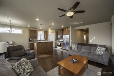 702 K St NE , Quincy, WA 98848 - Photo 20
