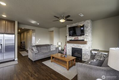 702 K St NE , Quincy, WA 98848 - Photo 24